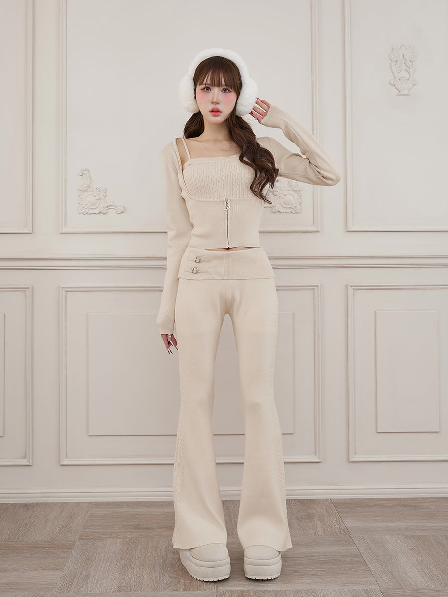 モデル：165cm（着用サイズ：FREE　着用カラー：IVO）