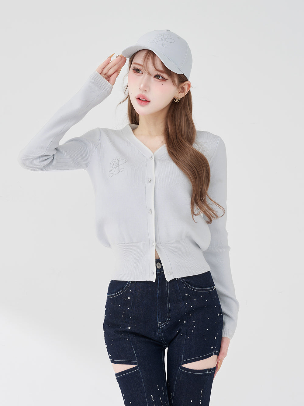 モデル：165cm（着用サイズ：FREE　着用カラー：SAX）