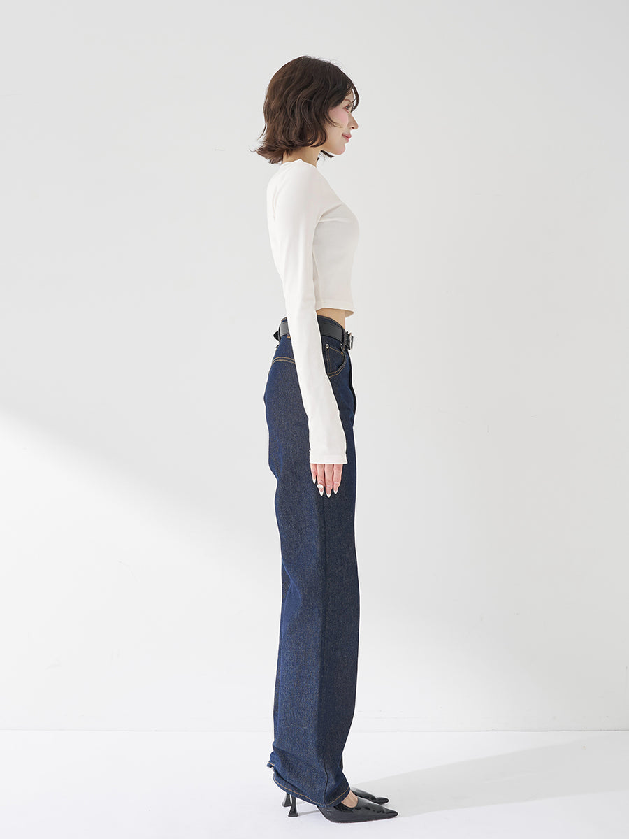 モデル：165cm（着用サイズ：FREE　着用カラー：IVO）