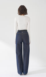 モデル：165cm（着用サイズ：FREE　着用カラー：IVO）