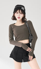 モデル：165cm（着用サイズ：FREE　着用カラー：C-GRY）