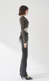 モデル：165cm（着用サイズ：FREE　着用カラー：C-GRY）