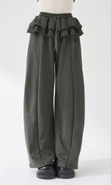 モデル：165cm（着用サイズ：FREE　着用カラー：C-GRY）