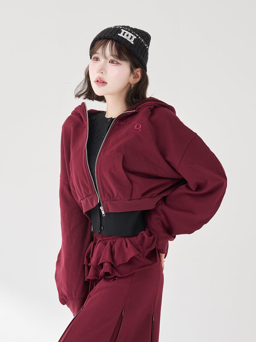 モデル：165cm（着用サイズ：FREE　着用カラー：BRD）