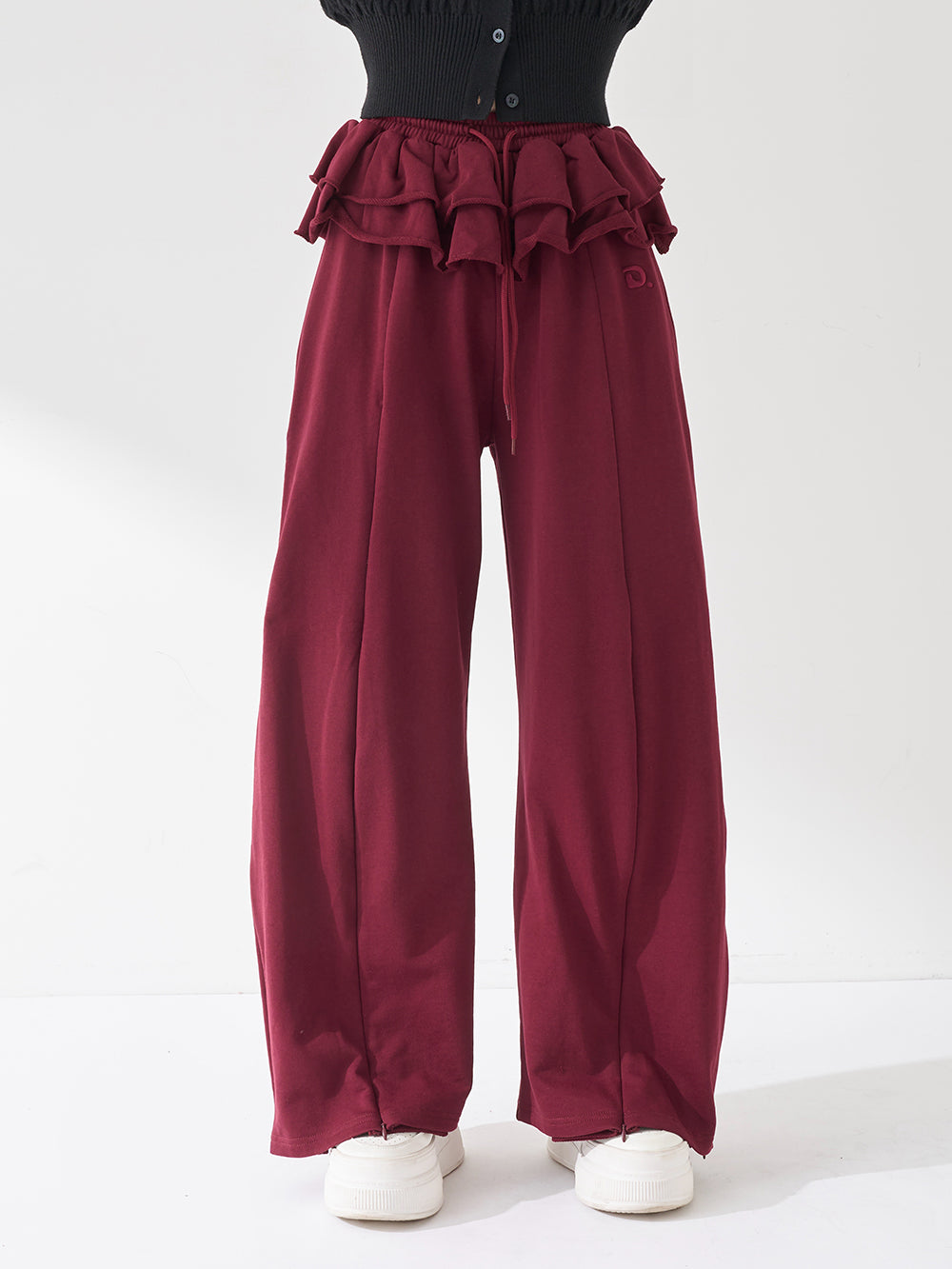 モデル：165cm（着用サイズ：FREE　着用カラー：BRD）