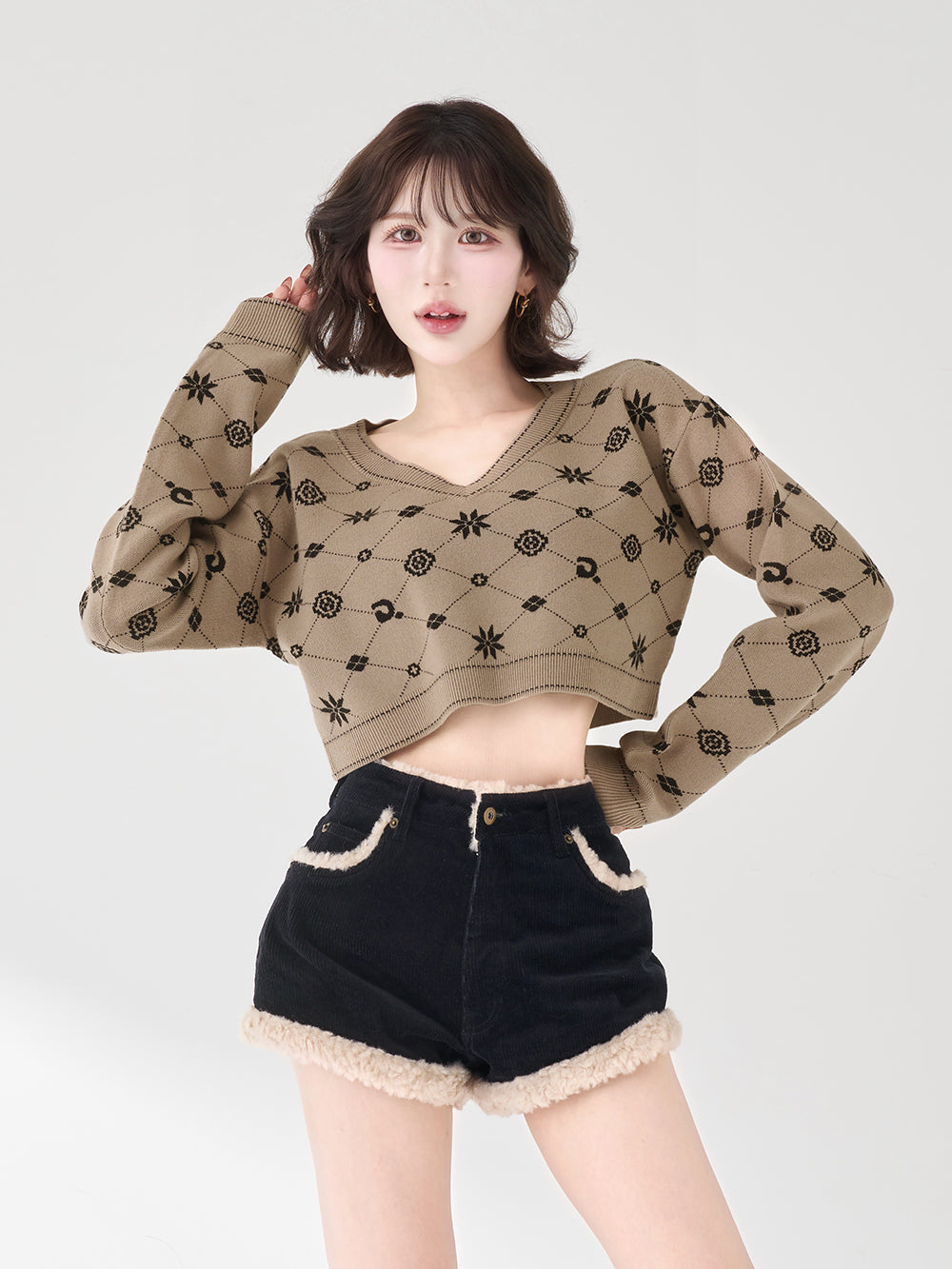 モデル：165cm（着用サイズ：FREE　着用カラー：G-BEG）