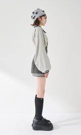 モデル：165cm（着用サイズ：FREE　着用カラー：C-GRY）