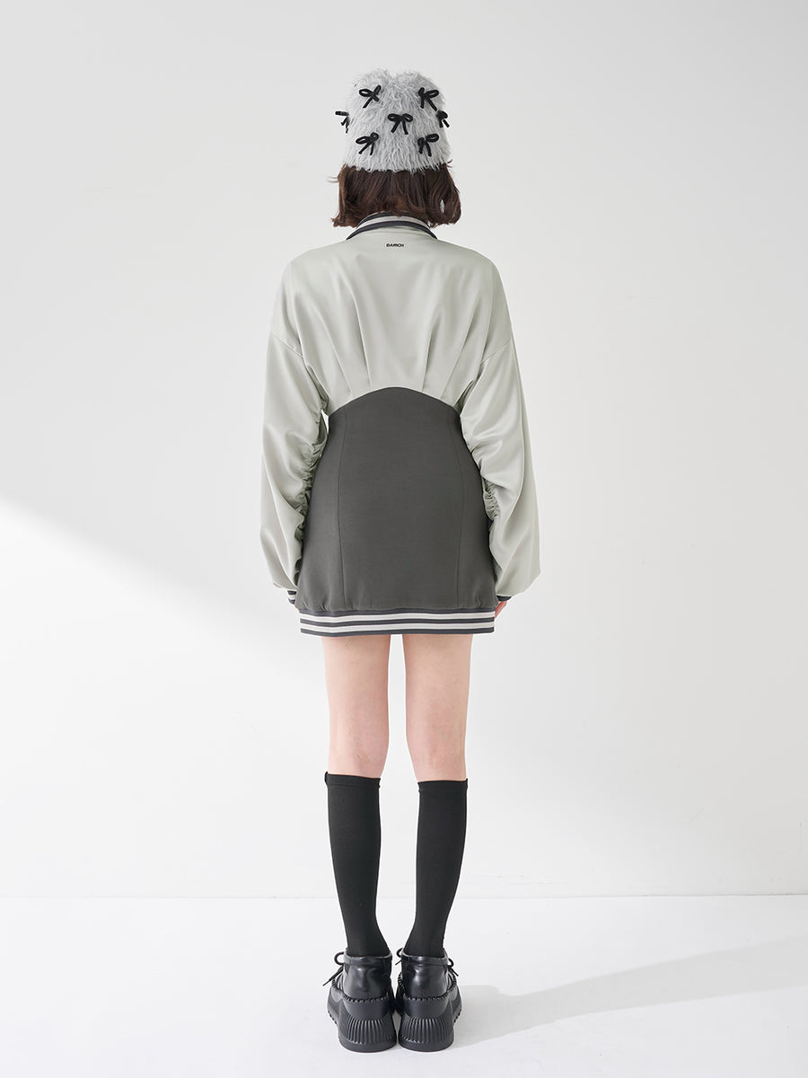 モデル：165cm（着用サイズ：FREE　着用カラー：C-GRY）