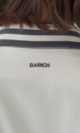 モデル：165cm（着用サイズ：FREE　着用カラー：C-GRY）