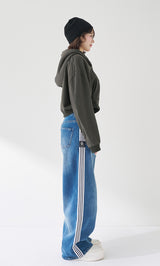 モデル：165cm（着用サイズ：FREE　着用カラー：C-GRY）