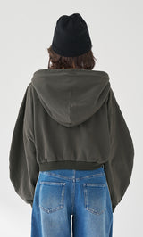 モデル：165cm（着用サイズ：FREE　着用カラー：C-GRY）