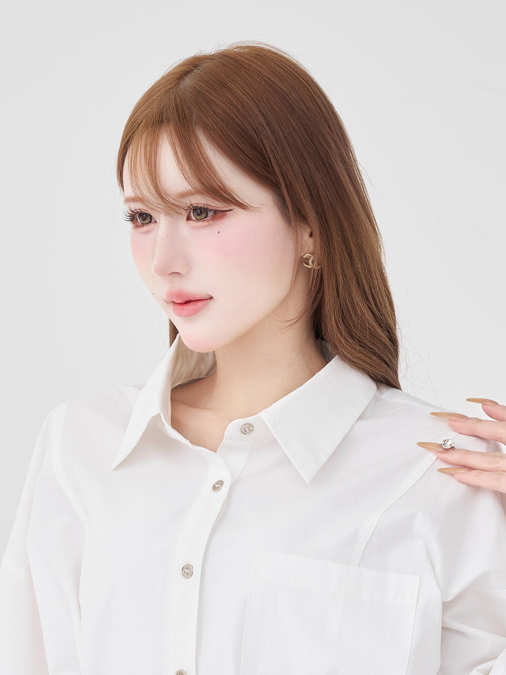 モデル：165cm（着用サイズ：S　着用カラー：WHT）