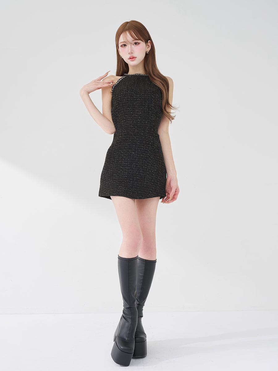 モデル：165cm（着用サイズ：FREE　着用カラー：BLK）