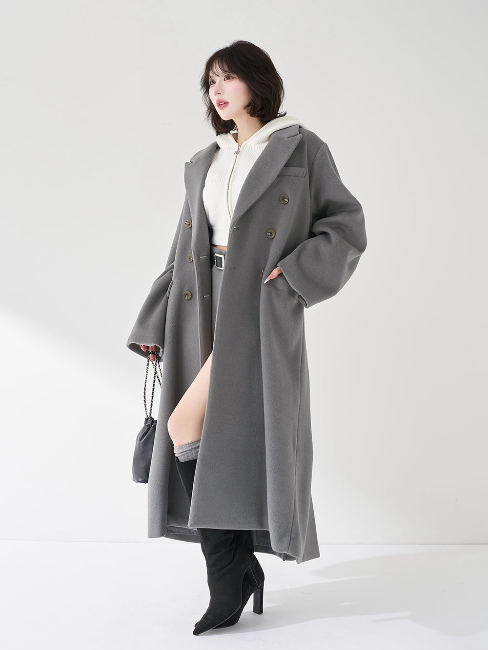 モデル：165cm（着用サイズ：FREE　着用カラー：GRY）