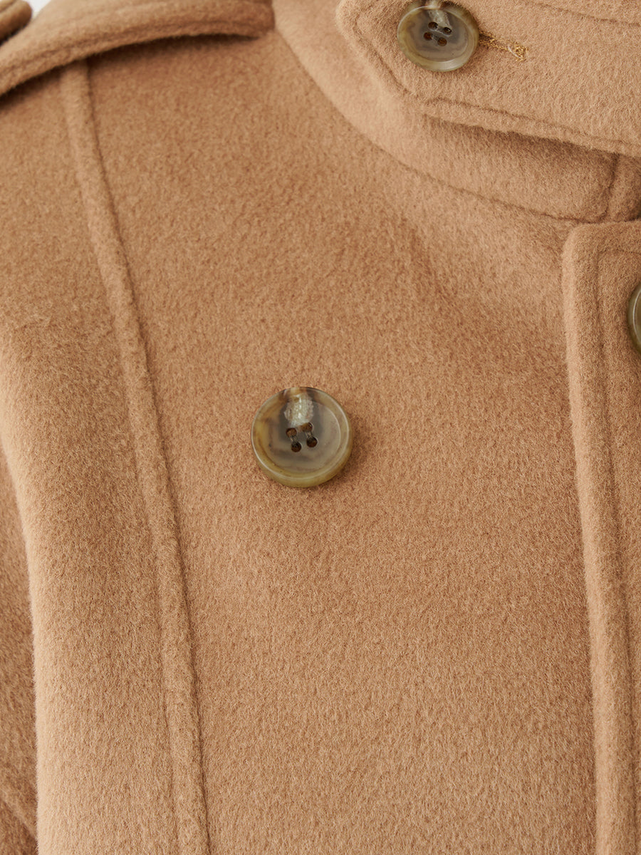 モデル：165cm（着用サイズ：FREE　着用カラー：CAM）