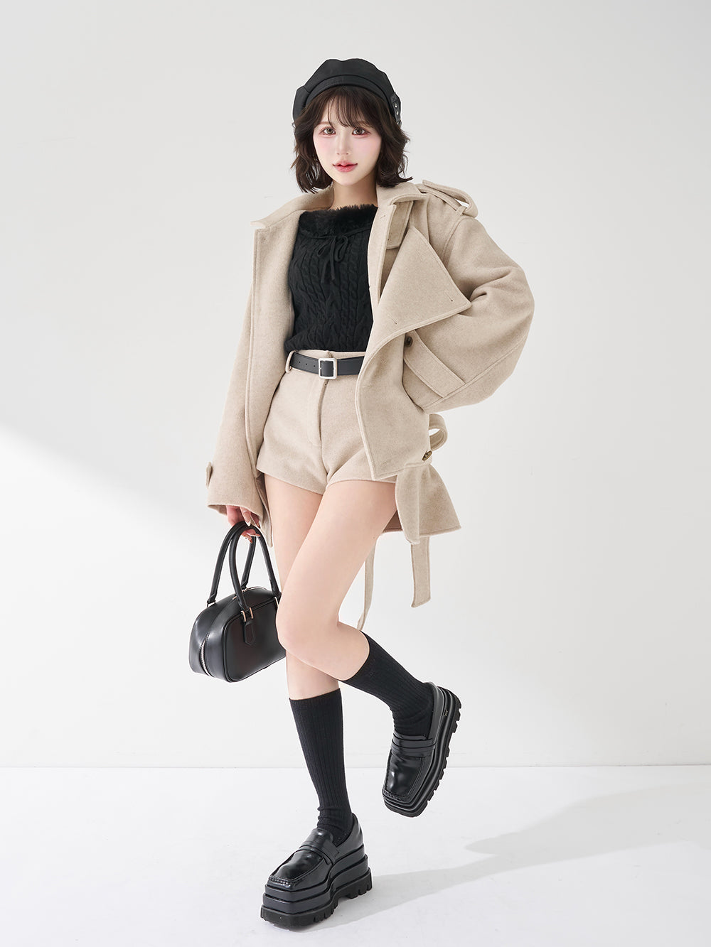 モデル：165cm（着用サイズ：FREE　着用カラー：BEG）