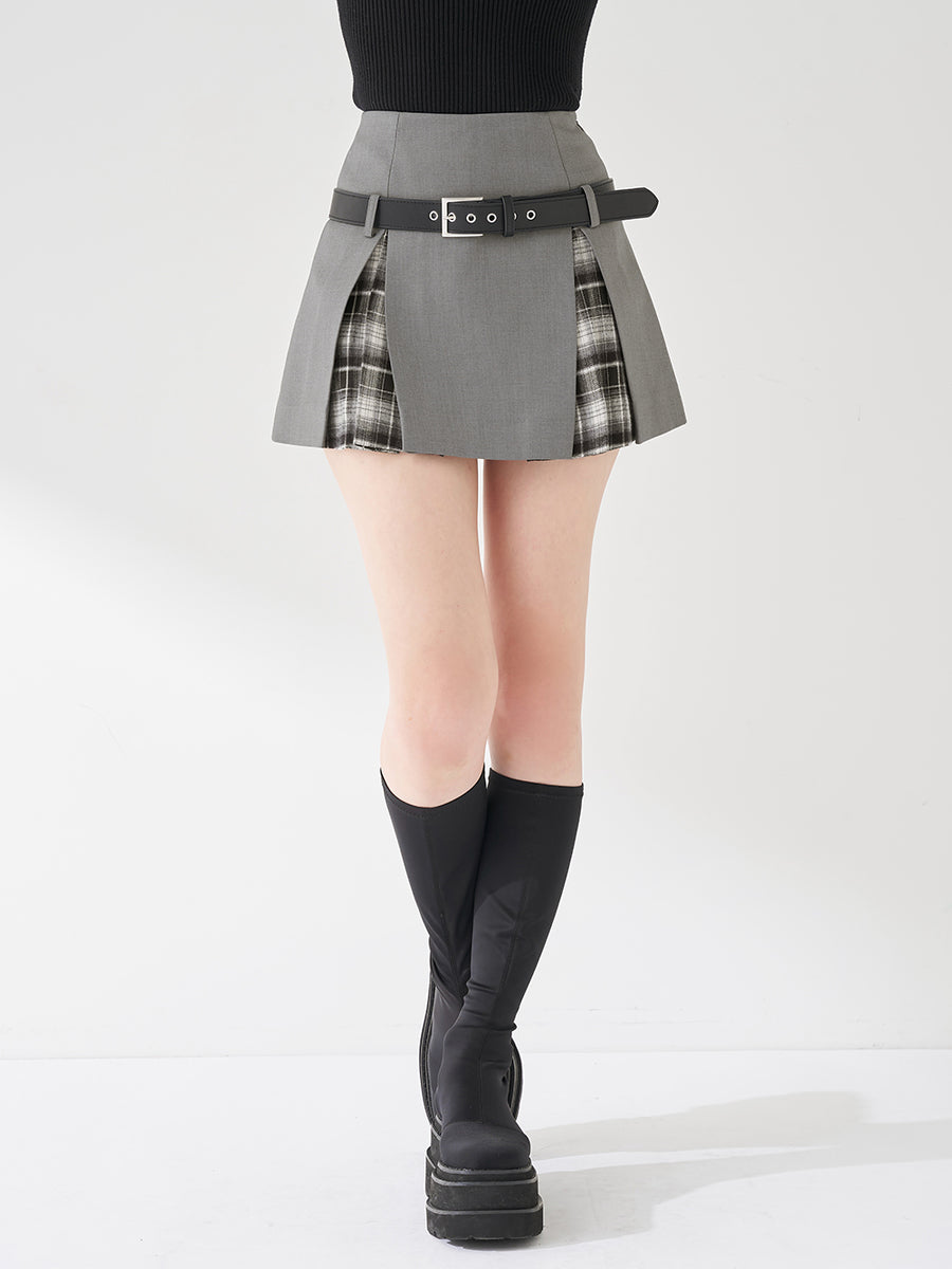 モデル：165cm（着用サイズ：S　着用カラー：GRY）