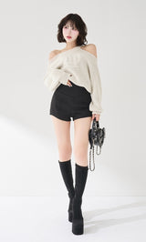 モデル：165cm（着用サイズ：FREE　着用カラー：BLK）