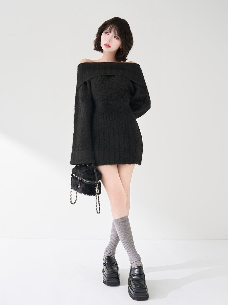 モデル：165cm（着用サイズ：FREE　着用カラー：BLK）