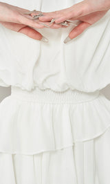 モデル：165cm（着用サイズ：FREE　着用カラー：WHT）