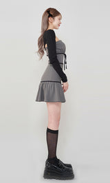 モデル：165cm（着用サイズ：FREE　着用カラー：GRY）