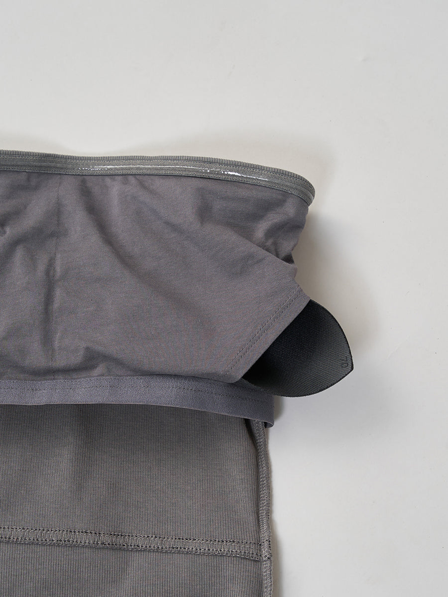 モデル：165cm（着用サイズ：FREE　着用カラー：GRY）
