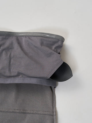 モデル：165cm（着用サイズ：FREE　着用カラー：GRY）