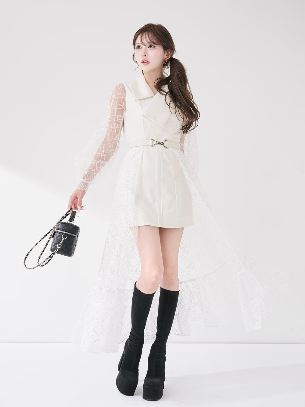 モデル：165cm（着用サイズ：FREE　着用カラー：WHT）