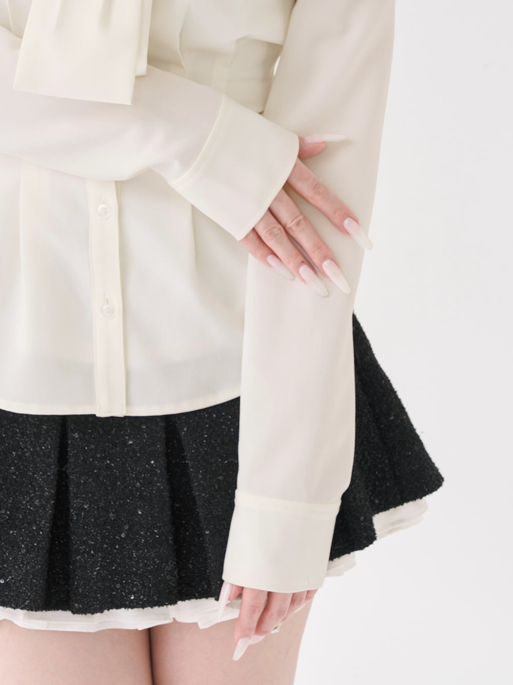 モデル：165cm（着用サイズ：FREE　着用カラー：WHT）