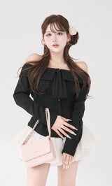 モデル：165cm（着用サイズ：FREE　着用カラー：BLK）