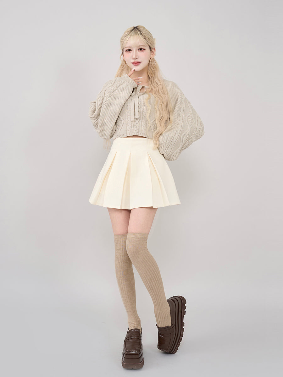 モデル：165cm（着用サイズ：FREE　着用カラー：IVO）