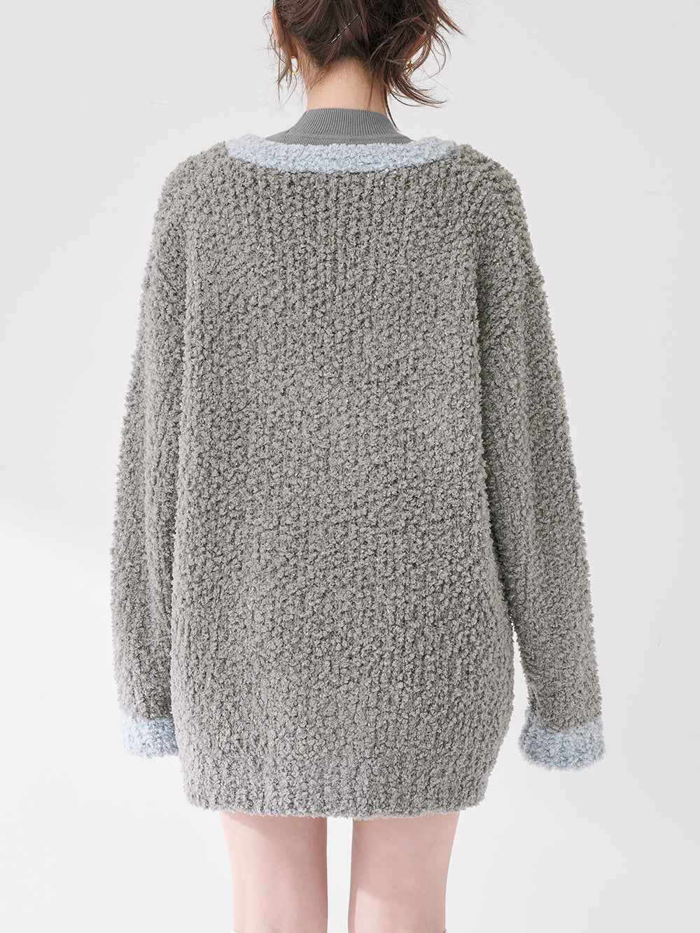 モデル：165cm（着用サイズ：FREE　着用カラー：GRY）