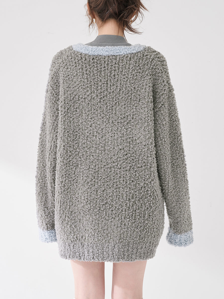 モデル：165cm（着用サイズ：FREE　着用カラー：GRY）