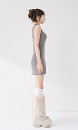 モデル：165cm（着用サイズ：FREE　着用カラー：GRY）