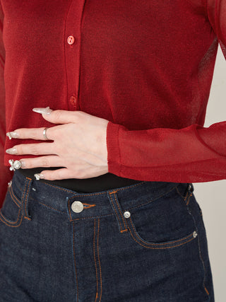 モデル：165cm（着用サイズ：FREE　着用カラー：RED）