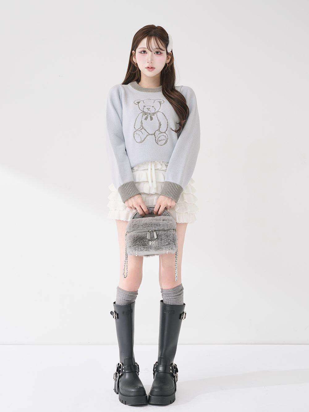 モデル：165cm（着用サイズ：FREE　着用カラー：SAX）