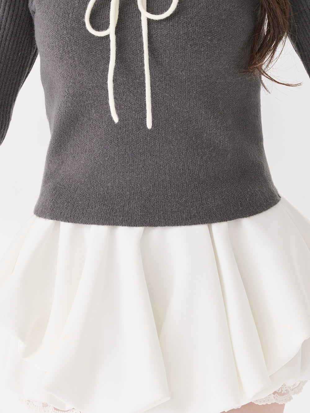 モデル：165cm（着用サイズ：FREE　着用カラー：GRY）