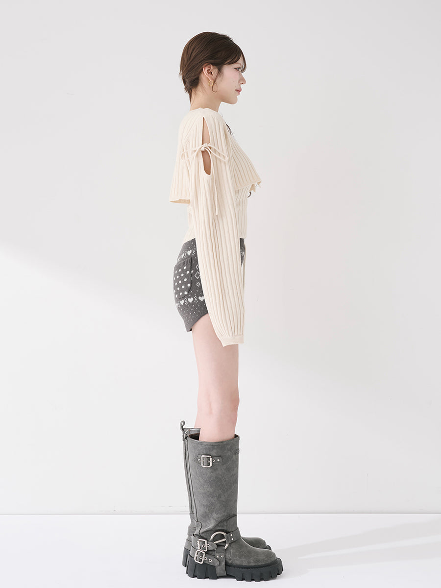 モデル：165cm（着用サイズ：FREE　着用カラー：GRY）