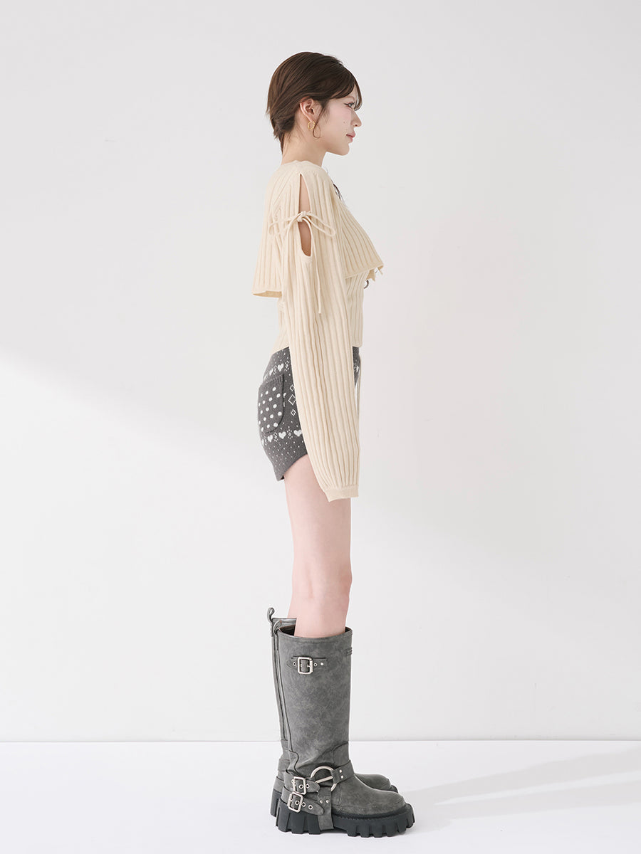 モデル：165cm（着用サイズ：FREE　着用カラー：IVO）