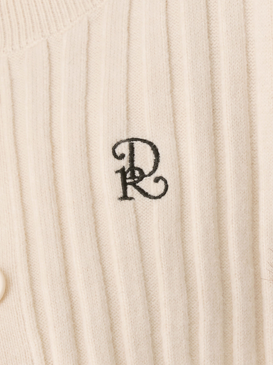 モデル：165cm（着用サイズ：FREE　着用カラー：IVO）