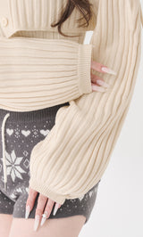 モデル：165cm（着用サイズ：FREE　着用カラー：IVO）