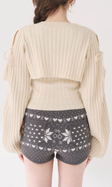 モデル：165cm（着用サイズ：FREE　着用カラー：IVO）