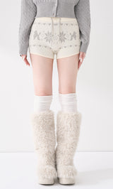 モデル：165cm（着用サイズ：FREE　着用カラー：IVO）