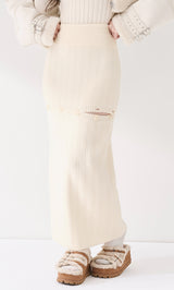 モデル：165cm（着用サイズ：FREE　着用カラー：IVO）