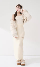 モデル：165cm（着用サイズ：FREE　着用カラー：IVO）