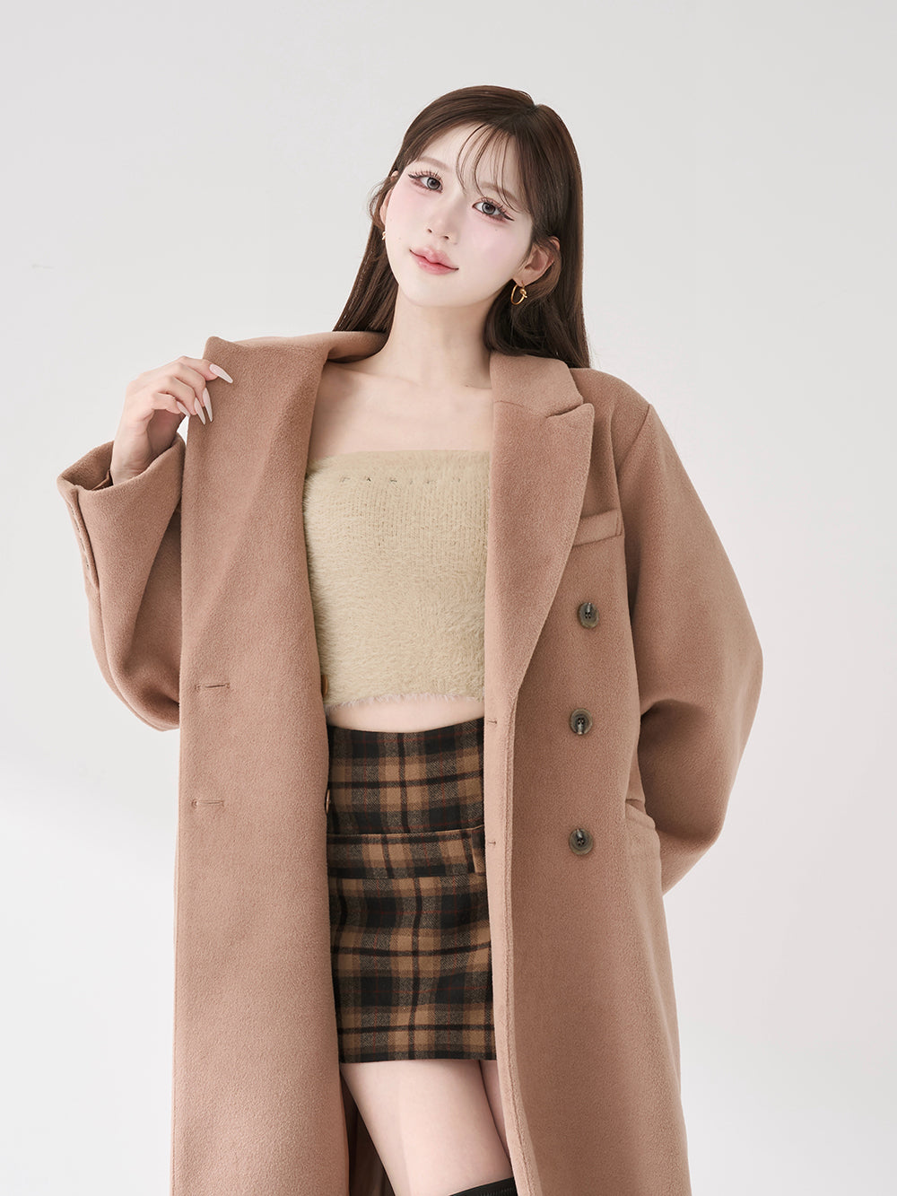 モデル：165cm（着用サイズ：FREE　着用カラー：BEG）