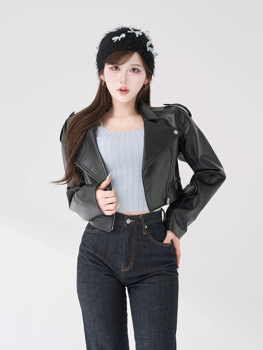 モデル：165cm（着用サイズ：FREE　着用カラー：SAX）