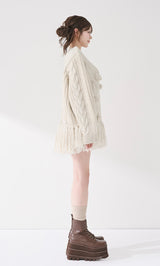 モデル：165cm（着用サイズ：FREE　着用カラー：WHT）