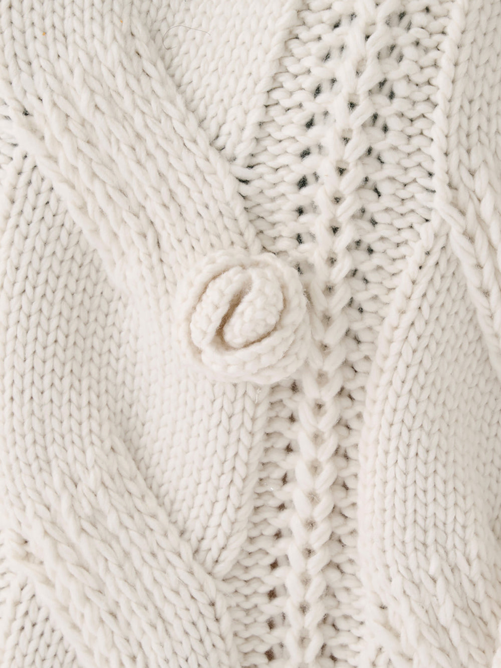 モデル：165cm（着用サイズ：FREE　着用カラー：WHT）