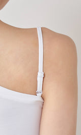 モデル：165cm（着用サイズ：FREE　着用カラー：WHT）